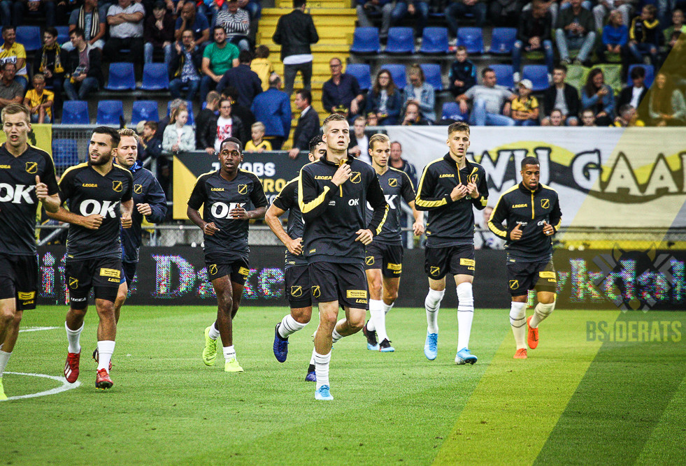 nac helmond sport [8 van 90]